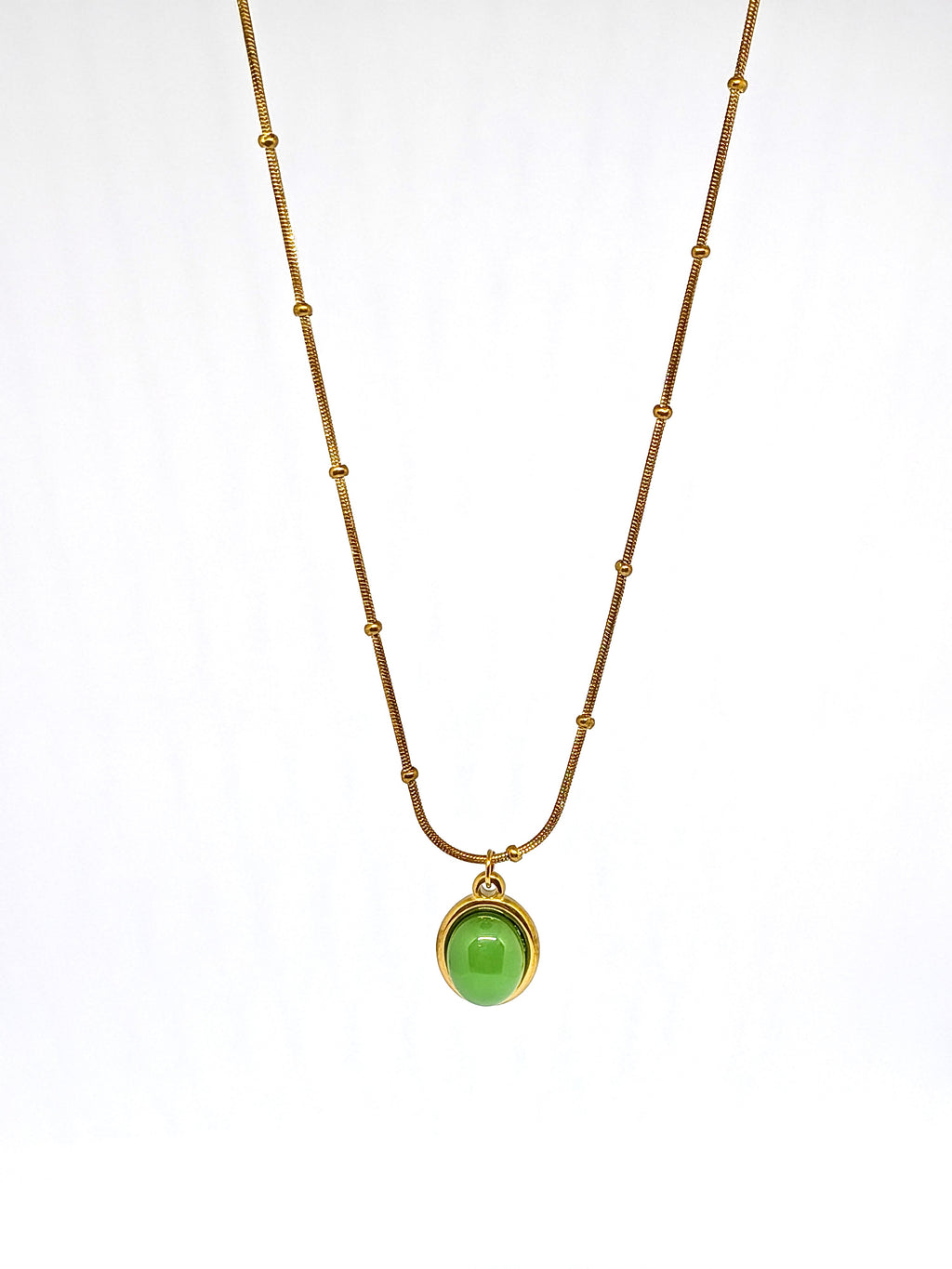 Green stone pendant