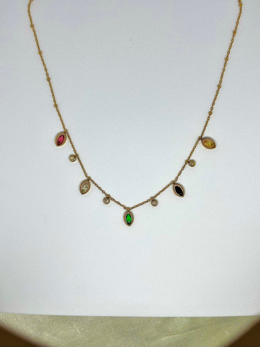 Droplets charmed necklace