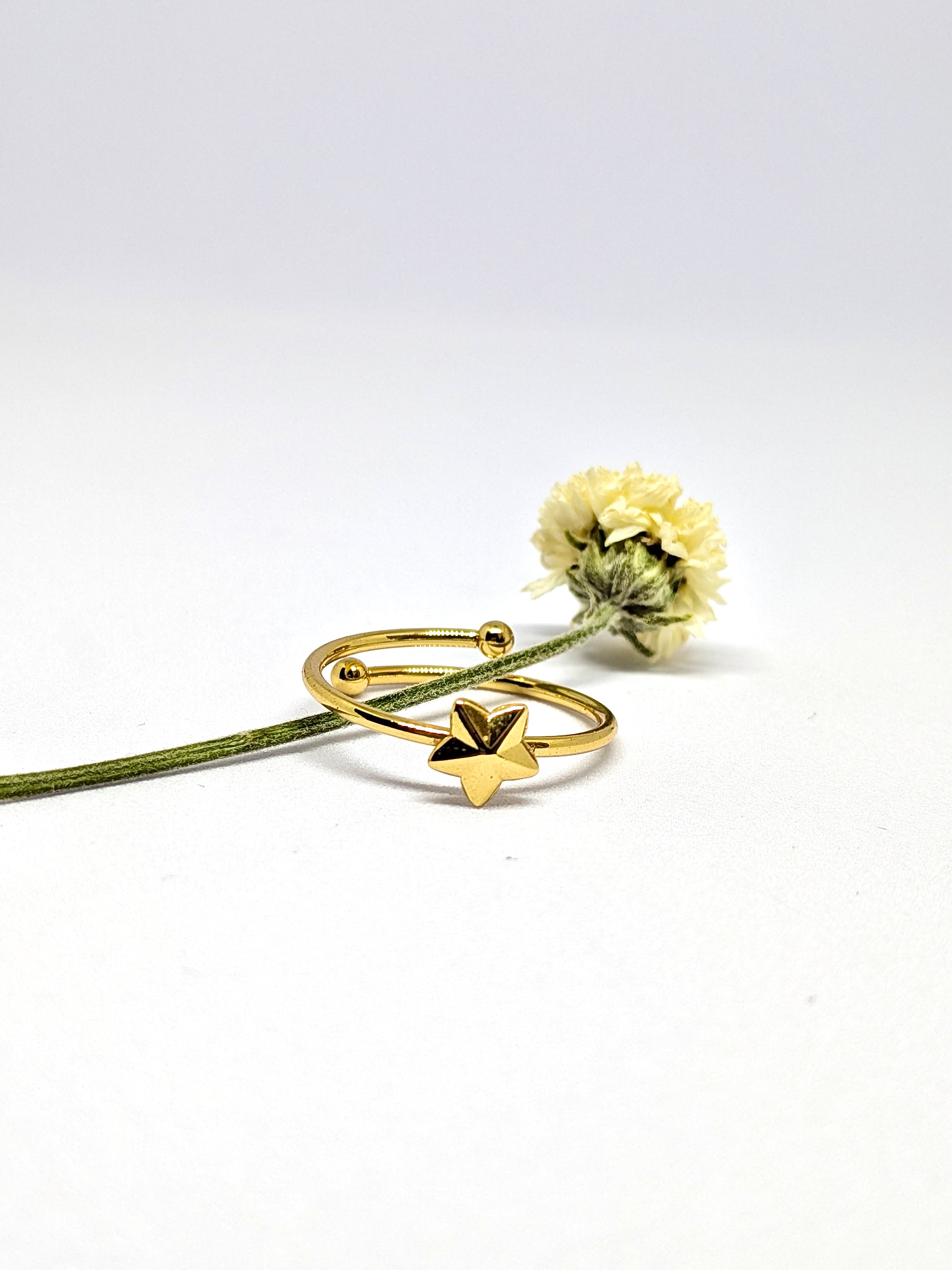 Star girl ring