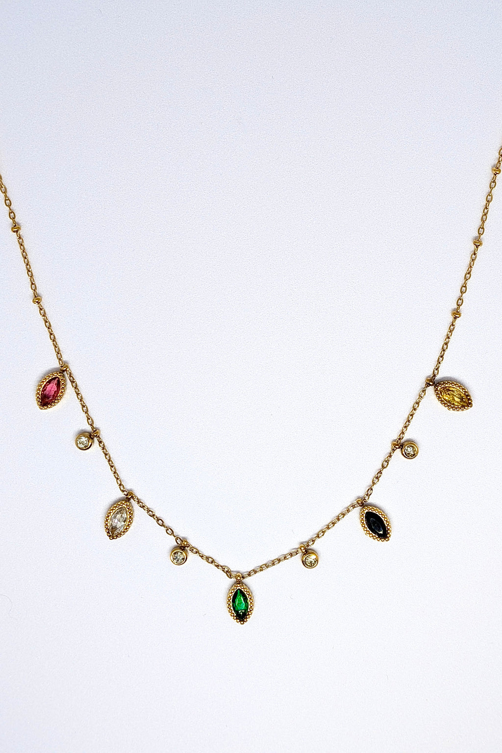 Droplets charmed necklace
