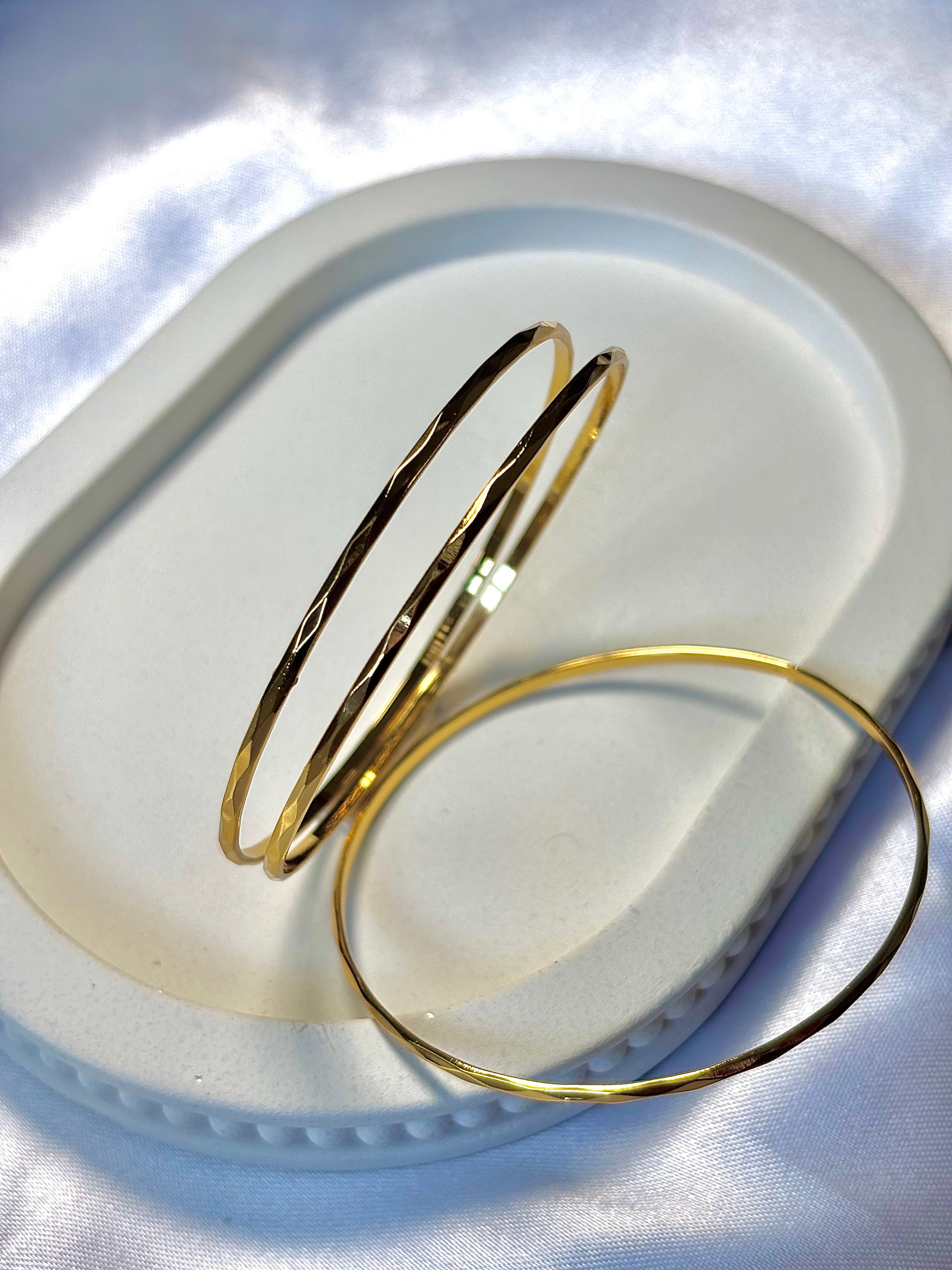 Carved bangles set of 3