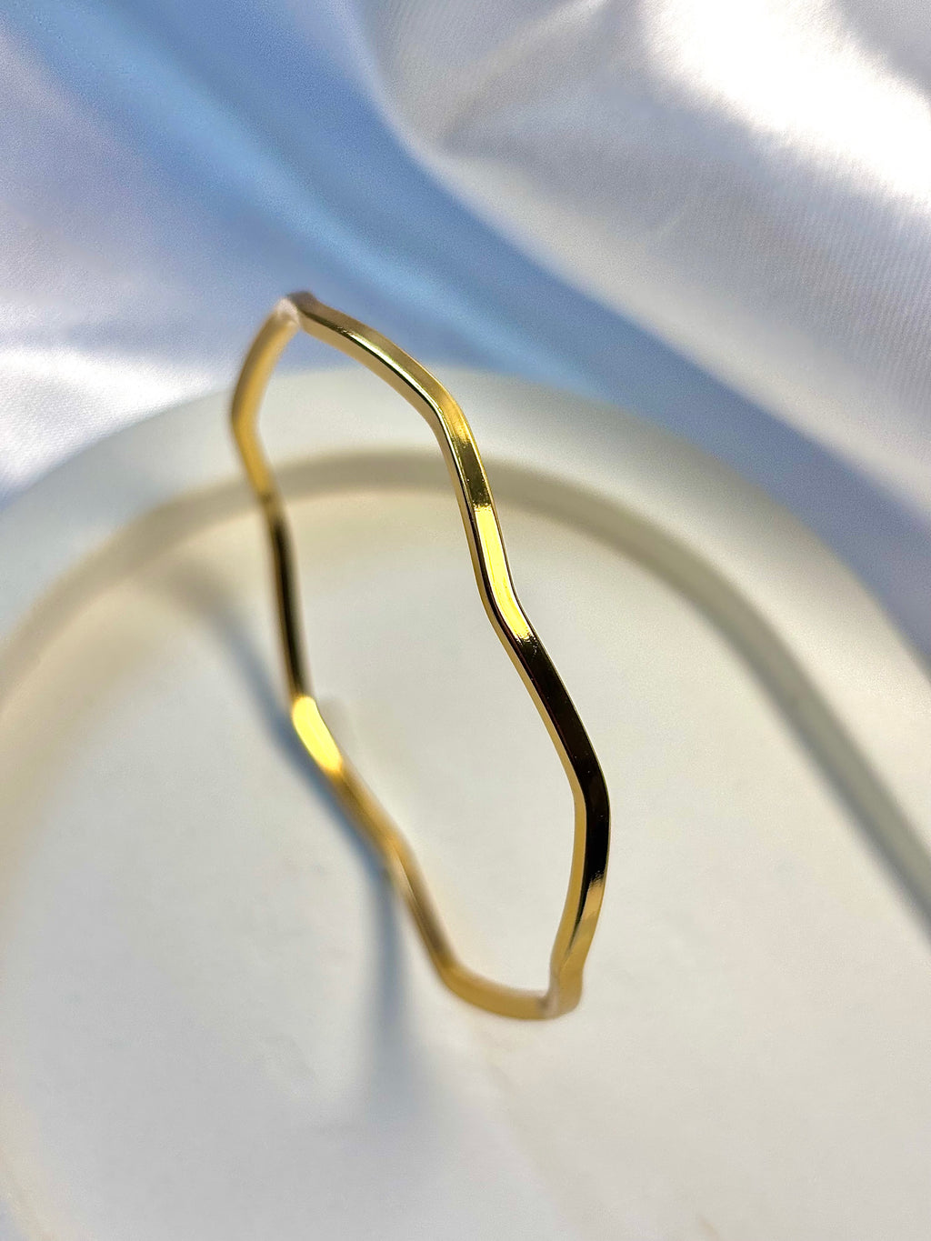 Free flow bangles set of 3