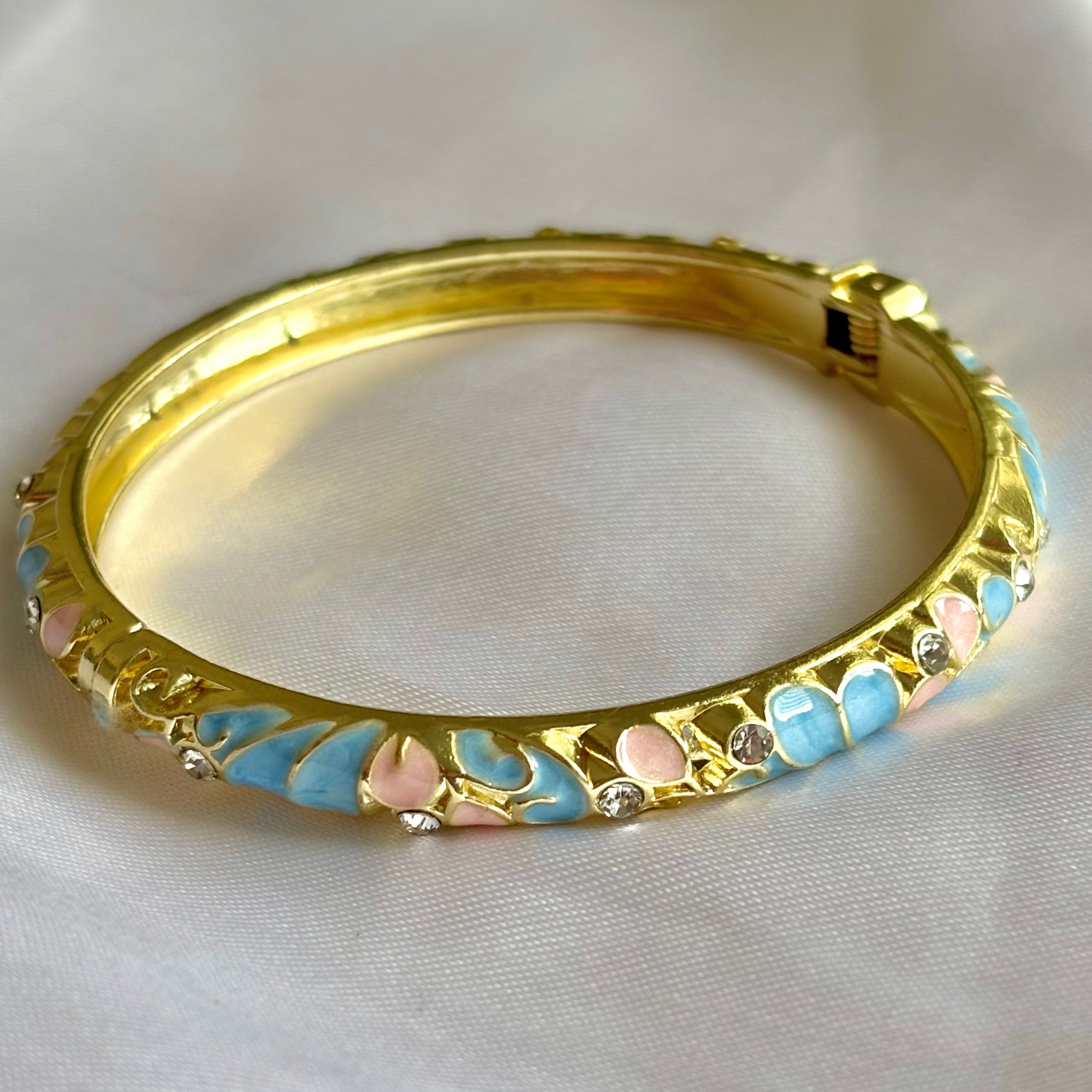 Blue pink petals enamel kada
