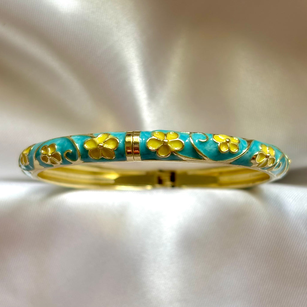 Yellow daisy enamel kada