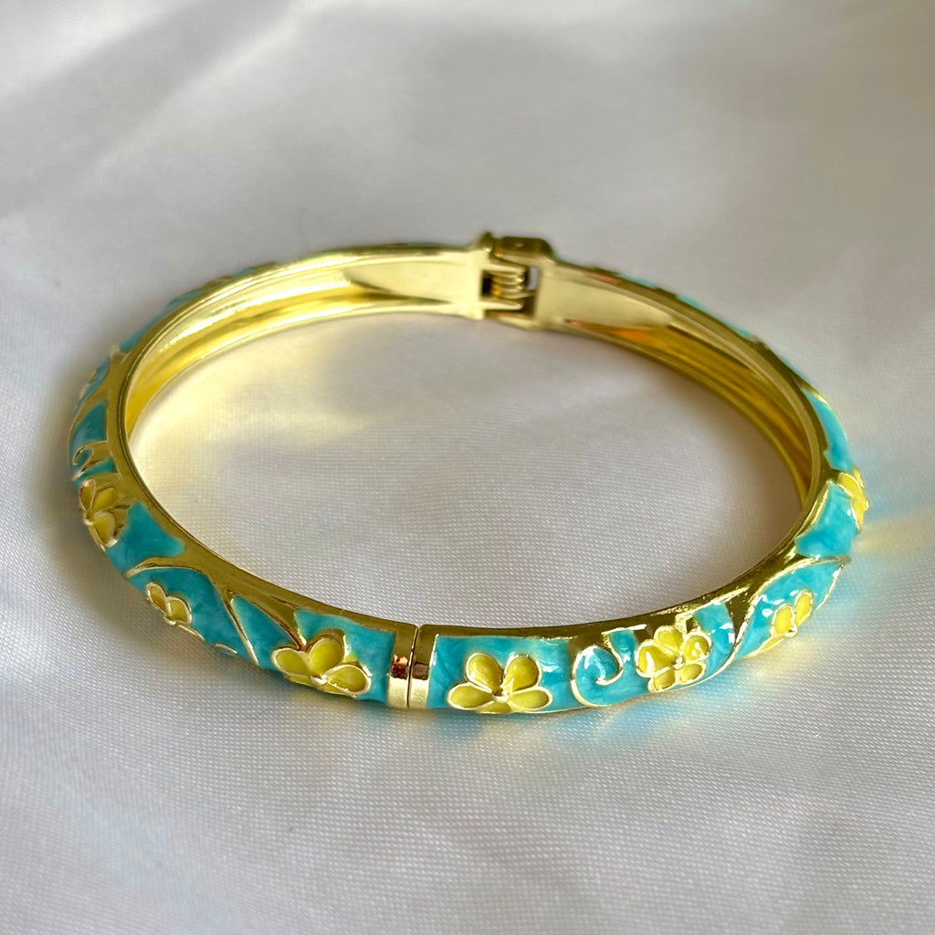 Yellow daisy enamel kada