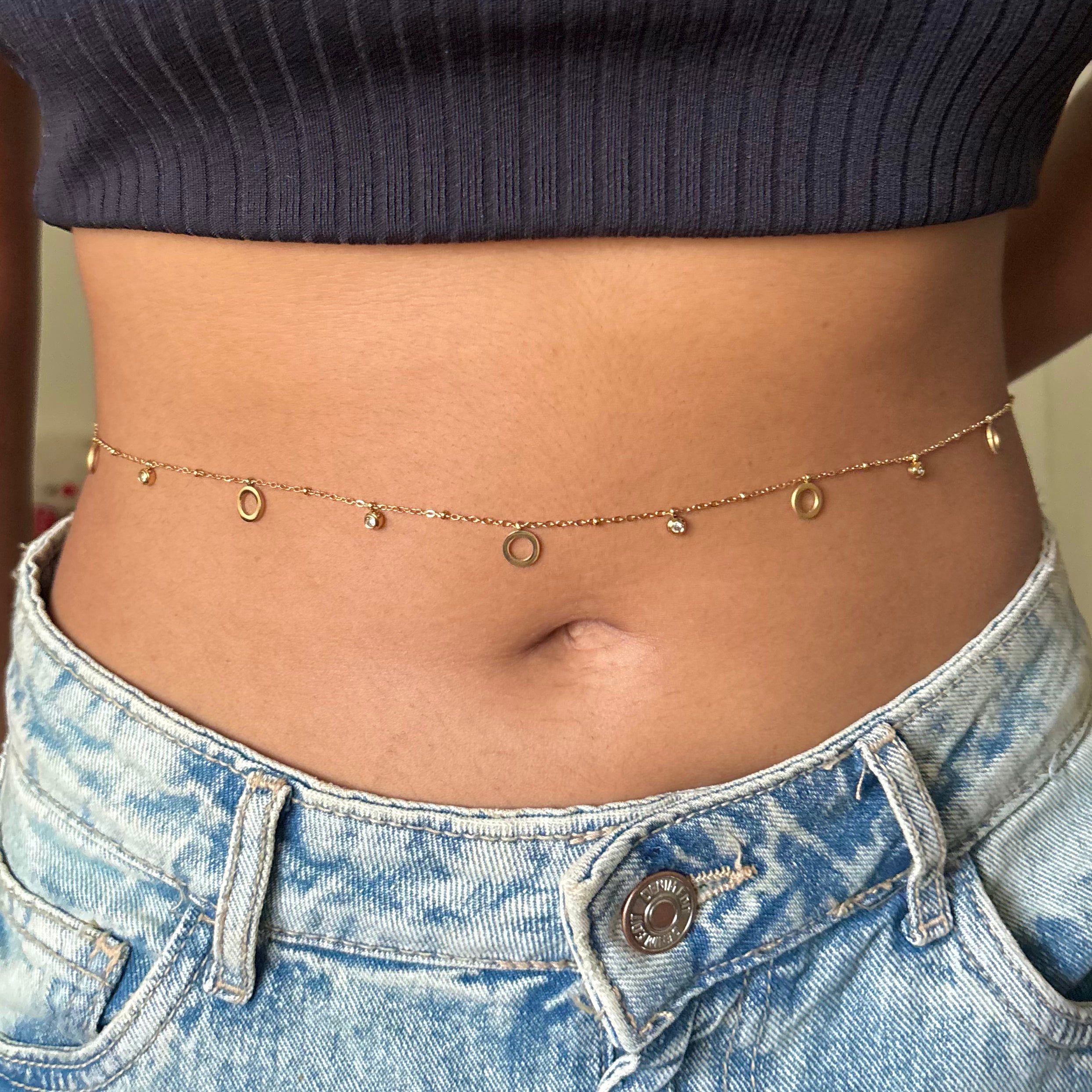 Loops and diamonds waist chain