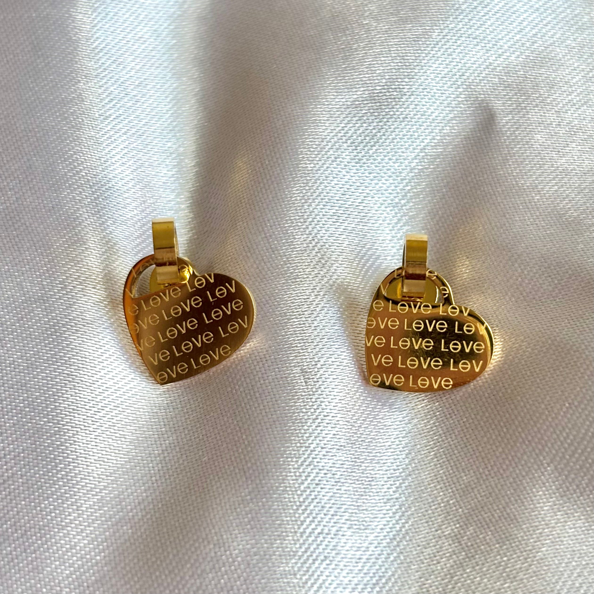 Love printed heart earrings