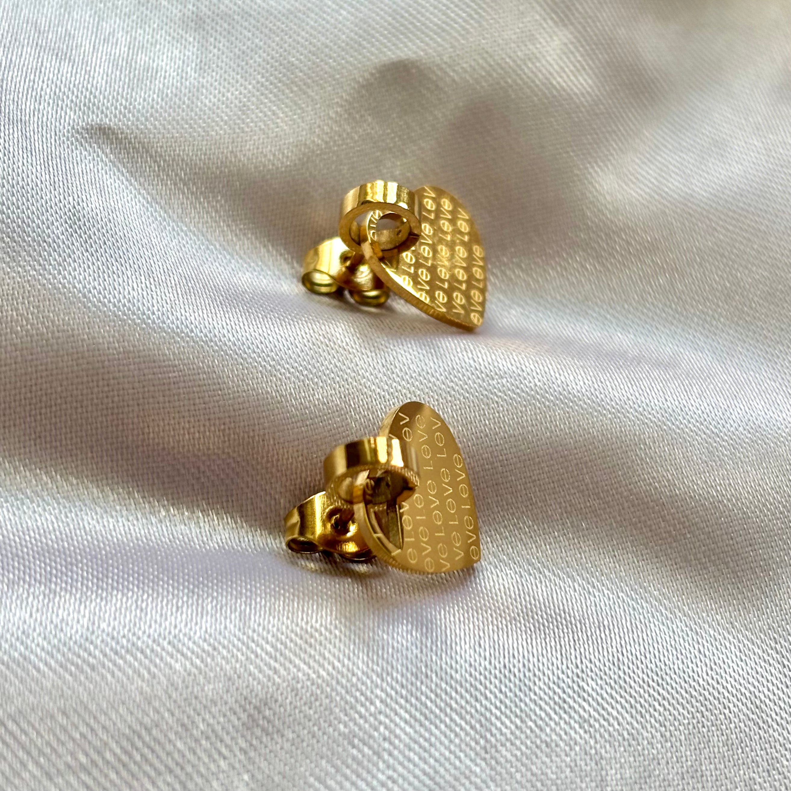 Love printed heart earrings