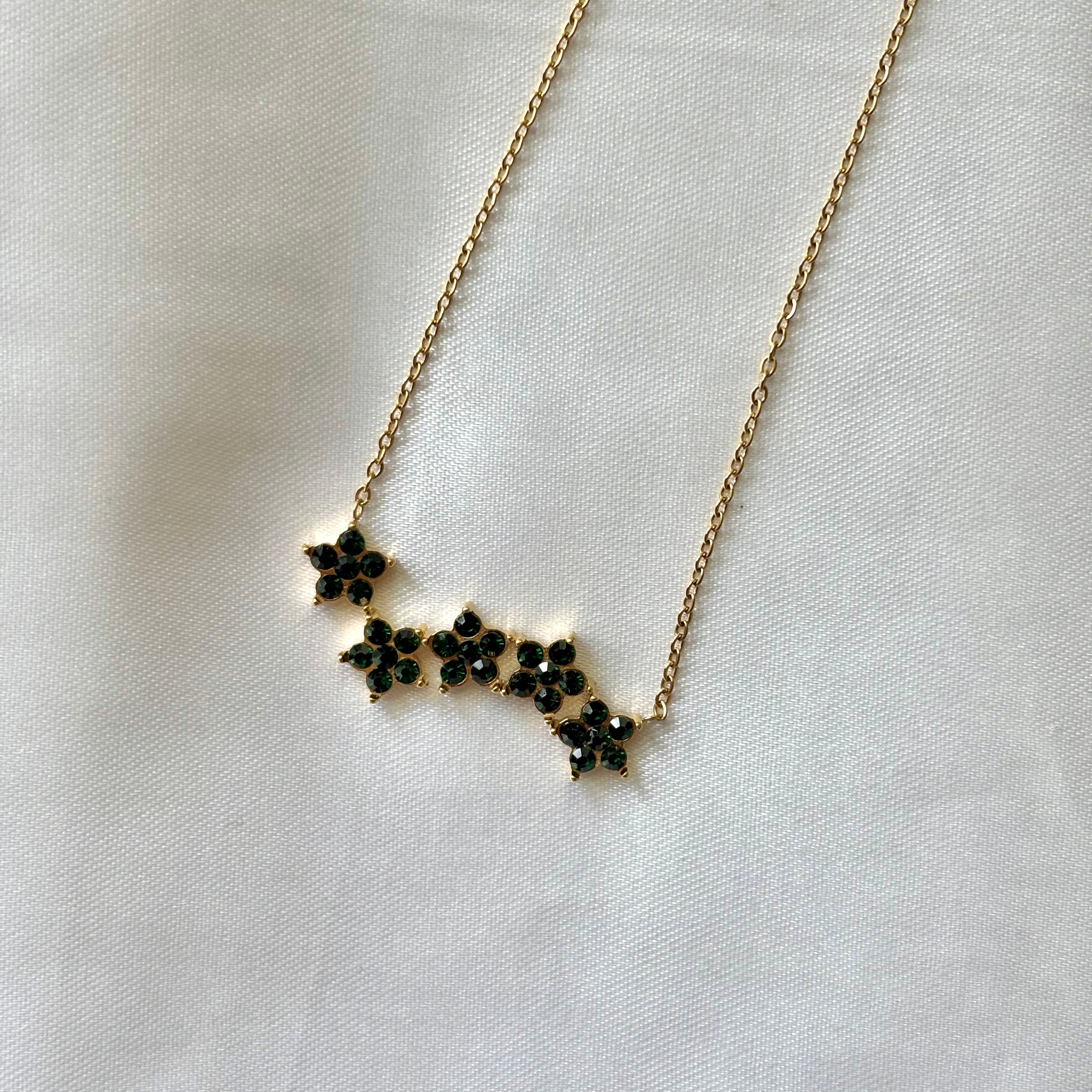Deep green stars pendant