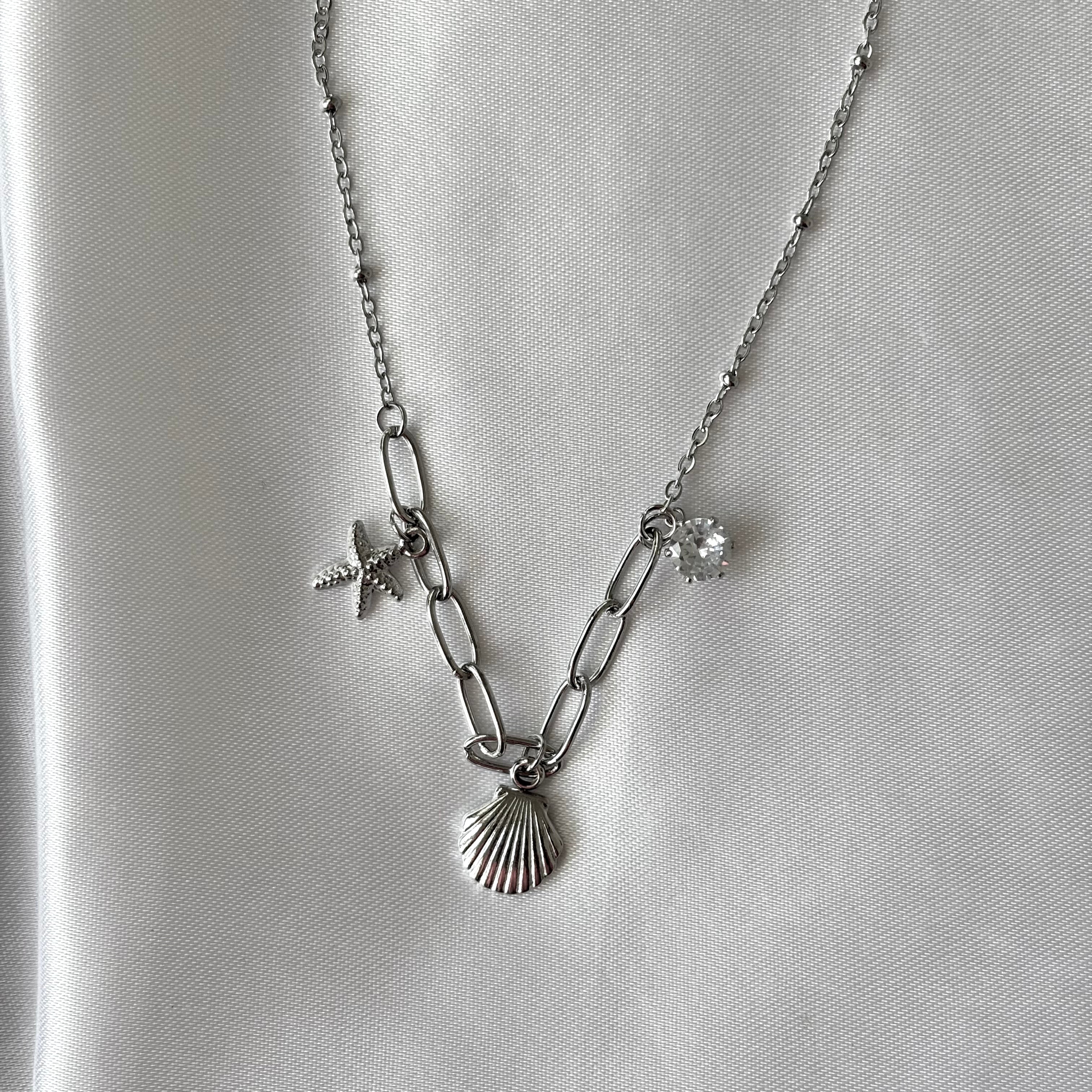 starfish and clam pendant
